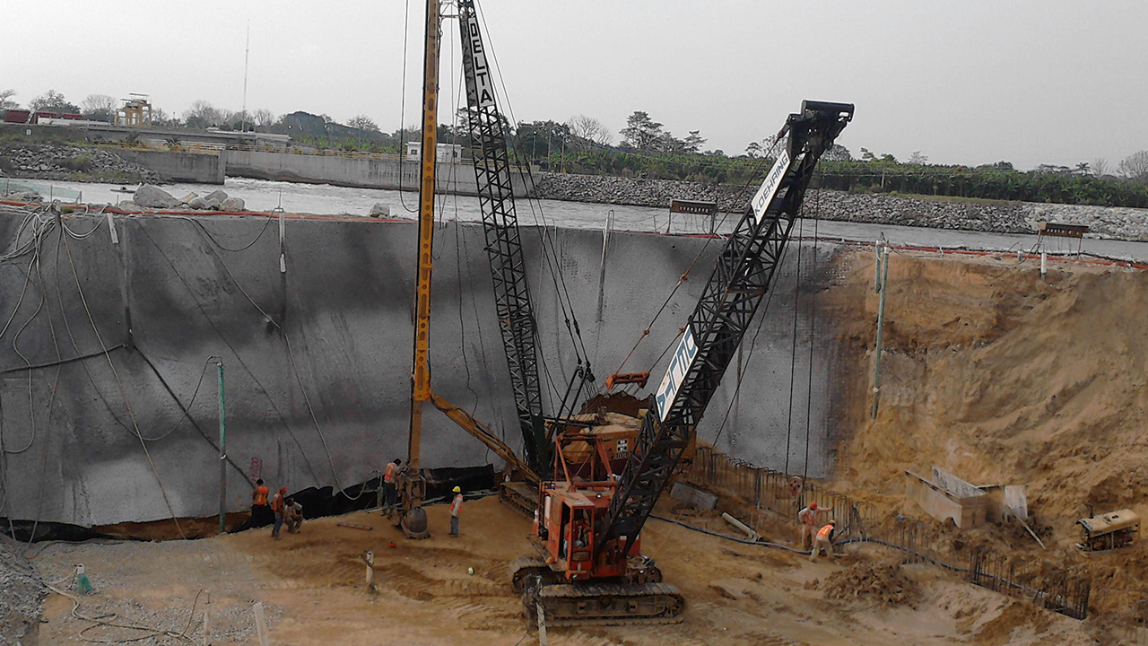 Muros Milán - Grupo Delta